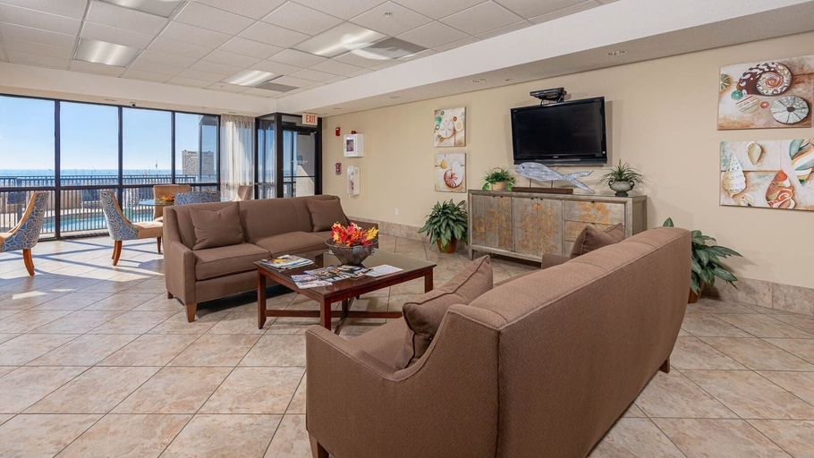 Living area 5, Phoenix X 616 2 Bedroom Condo, Escambia