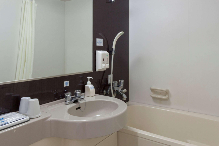 Bathroom 4, Comfort Hotel Kokura, Kitakyūshū