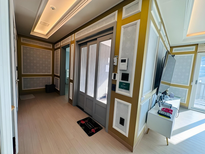 Others 5, Rodemfree, Paju