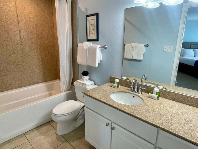 Bathroom 4, Beachgate Condo Suites And Hotel 536+537b 2 Bedroom Condo, Nueces