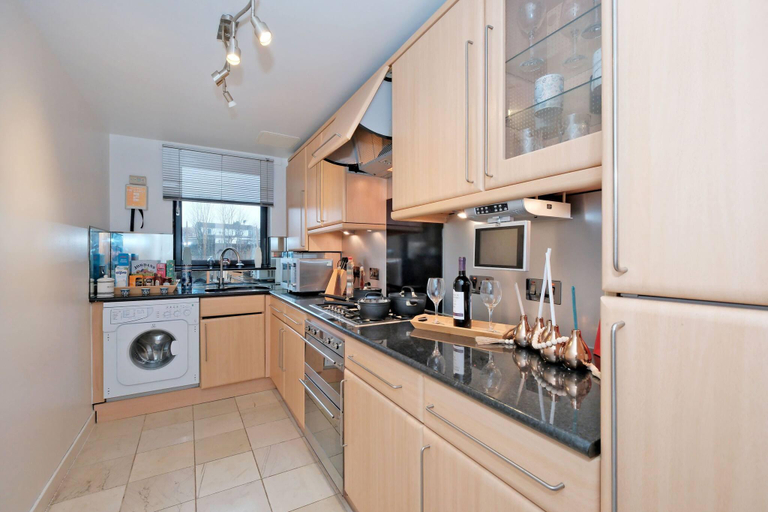 Kitchen 4, Executive 2Bed City Centre Apartment in Aberdeen, Aberdeen