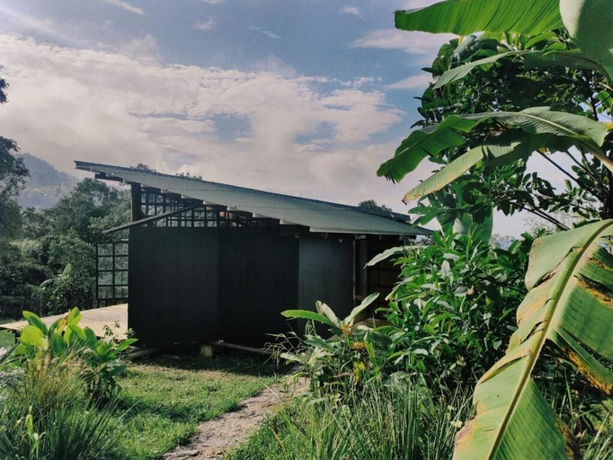 Property grounds 2, Casa De La Ruta, Zipacón