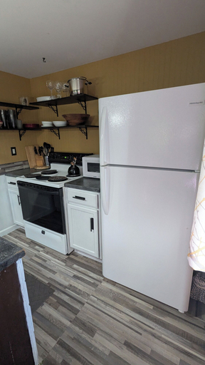 Private kitchen 5, Chalet w Loft Near Sleeping Bear 2552, Leelanau