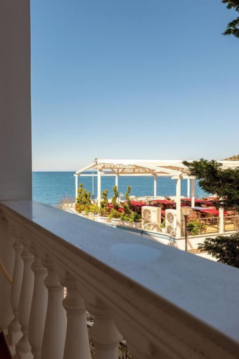 Others 4, Erdano Hotel, Sarandës