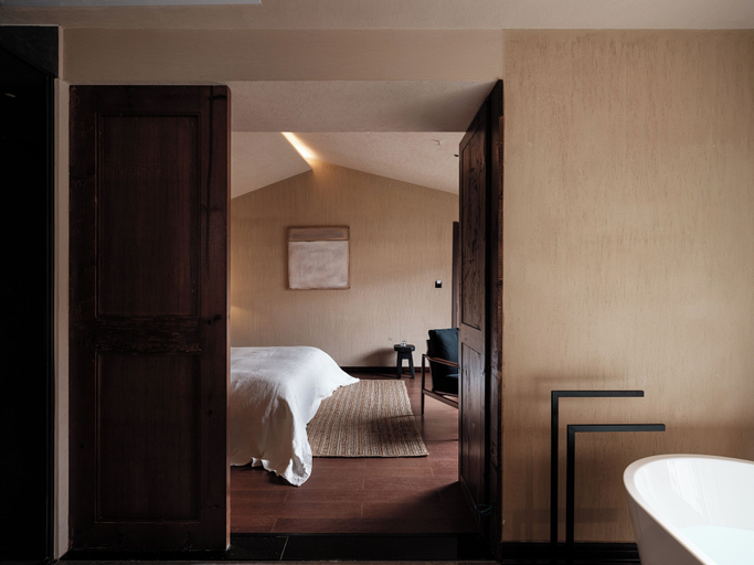 Room 3, Lijiang Ancient Town TianDe Grande Hotel, Lijiang