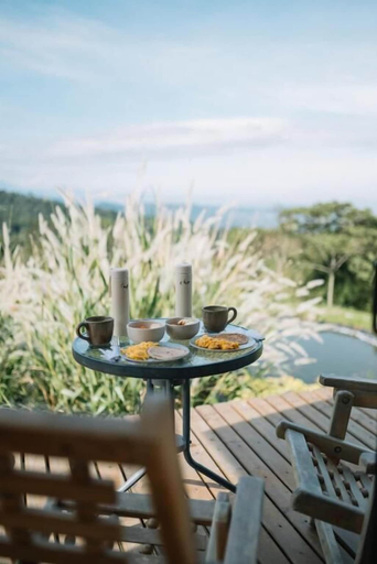 Outdoor dining, Casa De La Ruta, Zipacón