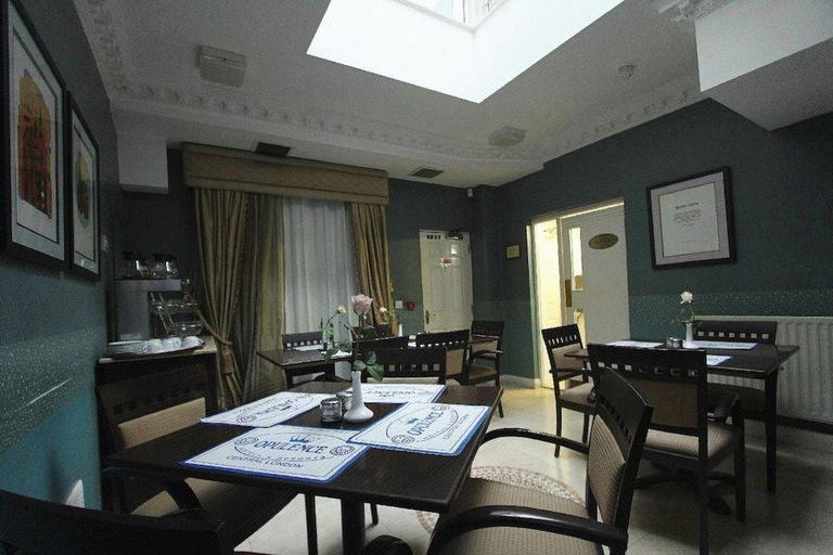 Food & Drinks, Opulence Boutique Hotel, London