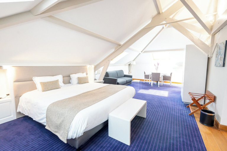Bedroom 4, Hotel D'Angleterre, Marne