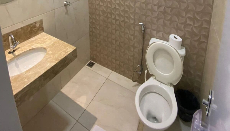 Bathroom 3, Hotel Goiano, Estreito
