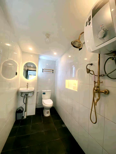 Bathroom 5, Lovia Villa Dieng, Wonosobo