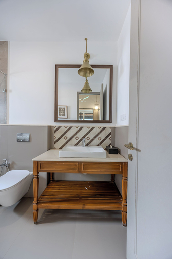 Bathroom 3, ELIVAAS Cygnus 4BHK With Pvt Pool, North Goa