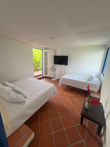 Room 2, Hotel Casa Cuenca, Garzón
