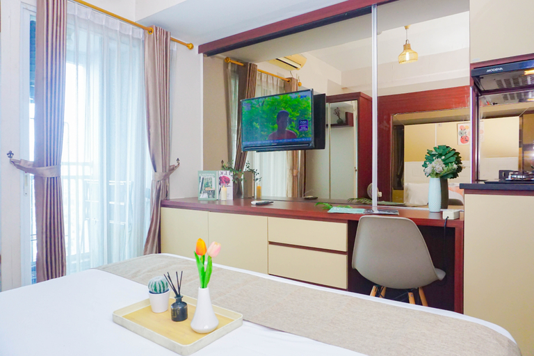 Bedroom 3, Classic Studio Apartment Grand Dhika City By Travelio, Bekasi