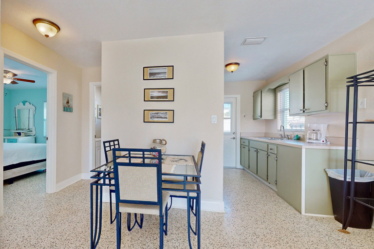 Room 5, Nsb- Seaside Oasis, Volusia