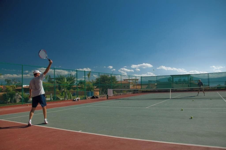 Tennis court 5, ANANA El Dorado 203 Condo with Lake views & Pool, Chapala