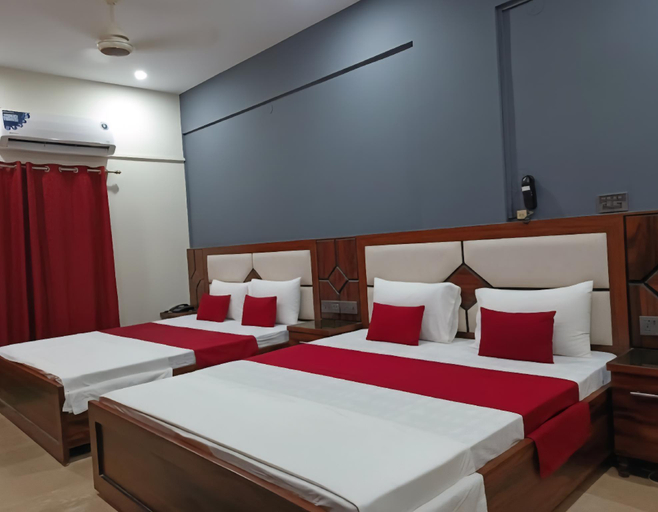 Bedroom 2, Airport Guest House, Karachi