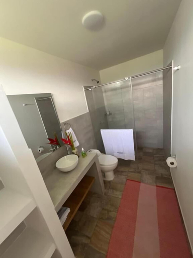 Bathroom 4, Hotel Casa Cuenca, Garzón