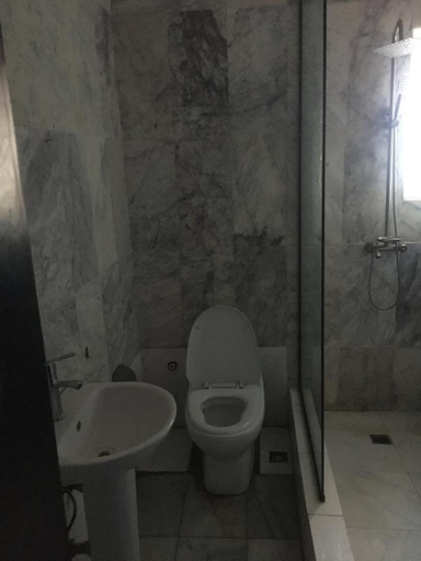 Bathroom, Benysta Hotels, AbujaMun