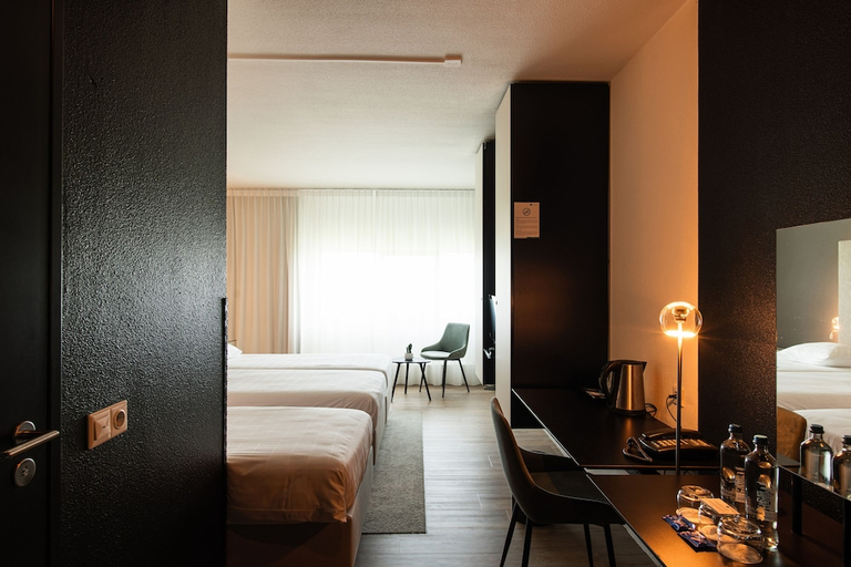 Bedroom 1, SELECT HOTEL APPLE PARK MAASTRICHT, Maastricht
