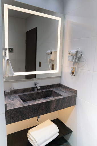 Bathroom 5, Illampu Art Boutique Hotel, Pedro Domingo Murillo