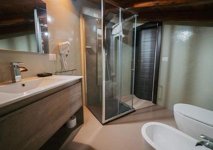 Bathroom 5, B&B Villa Gabry, Messina