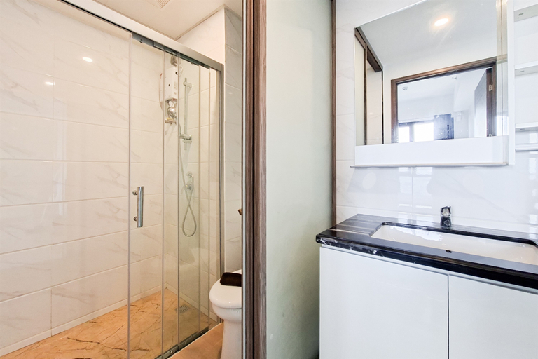 Bathroom 5, 2BR Urban Areum Residence at Sky House Alam Sutera, Tangerang