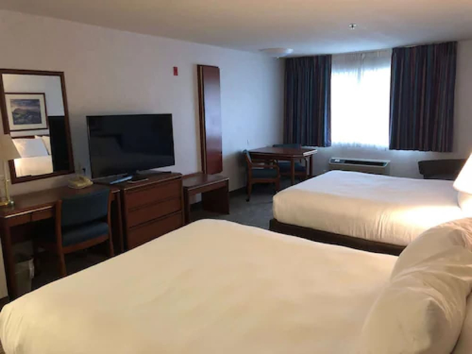 Bedroom 4, Shilo Inn Suites Hotel - Klamath Falls, Klamath