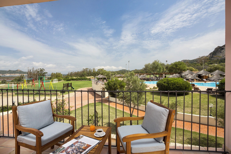 Terrace/patio 5, Hotel with swimming pool near Baja Sardinia, Olbia-Tempio