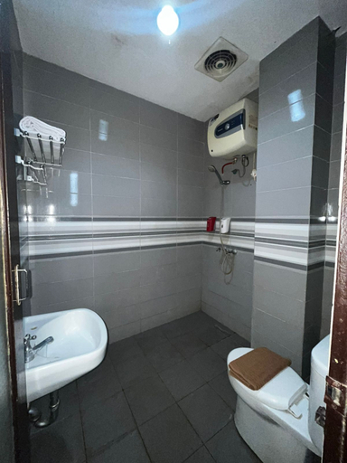 Bathroom 4, HOTEL ALDEN, Makassar