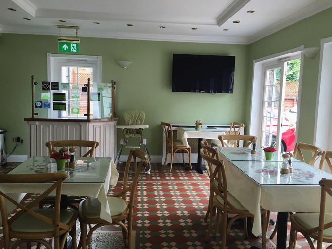 Food & Drinks, Balham Lodge, London