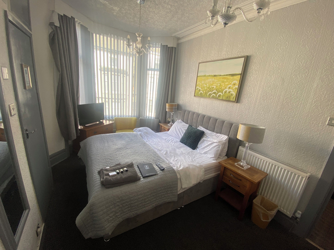 Bedroom 2, Bradbury's of Blackpool, Blackpool