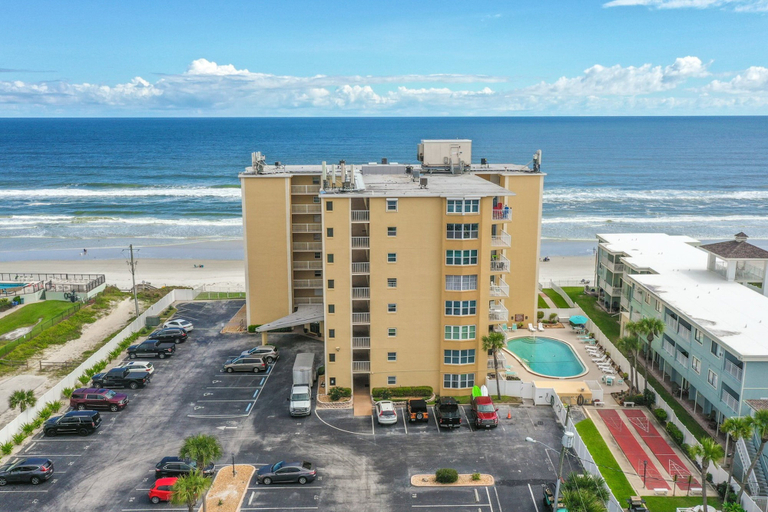 Exterior 3, NSB Ponce de Leon Towers 507, Volusia