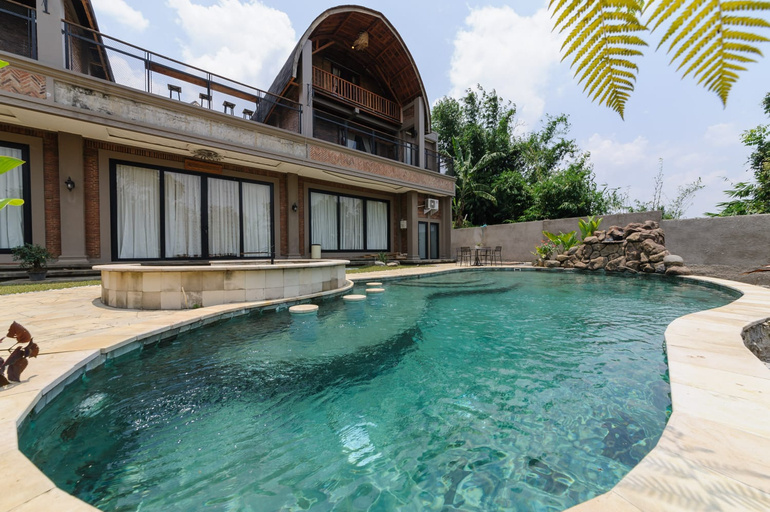 Sport & Beauty 2, Villa Sasandu Termanu, Bogor