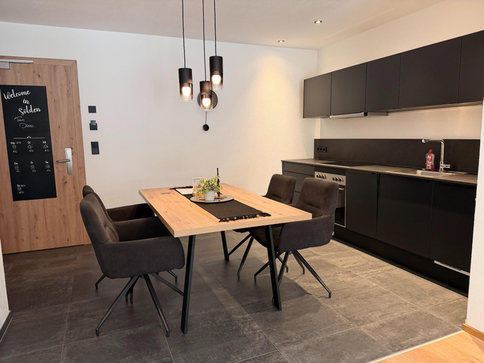 Others 4, Apartment in Solden near Ski Lift, Imst