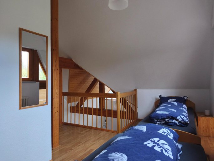 Bedroom 2, Family-Friendly Apartment, Freiburg im Breisgau