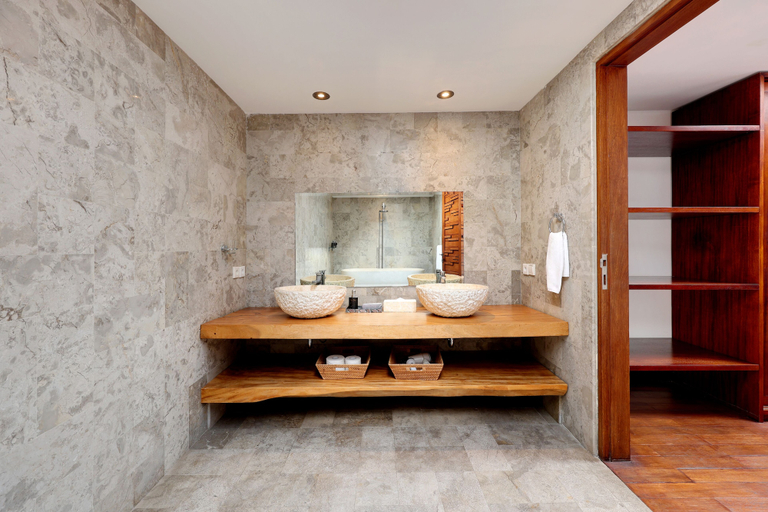 Bathroom 4, Villa Amira Legian, Badung