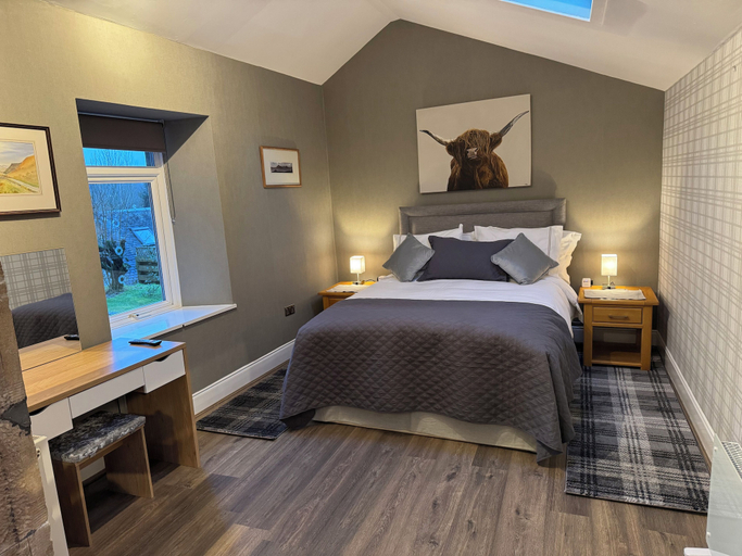 Room 4, Crannaig House, Stirling