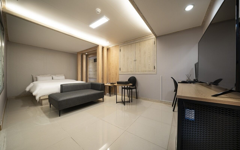 Bedroom 5, Suwon Haenggung-dong Sunstar, Suwon