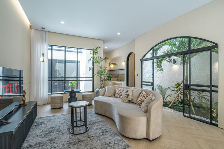 Living area 4, Villa Chandler Berawa, Badung