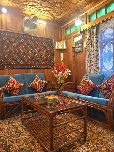 Others 4, Lily Of The World Houseboat, Srinagar