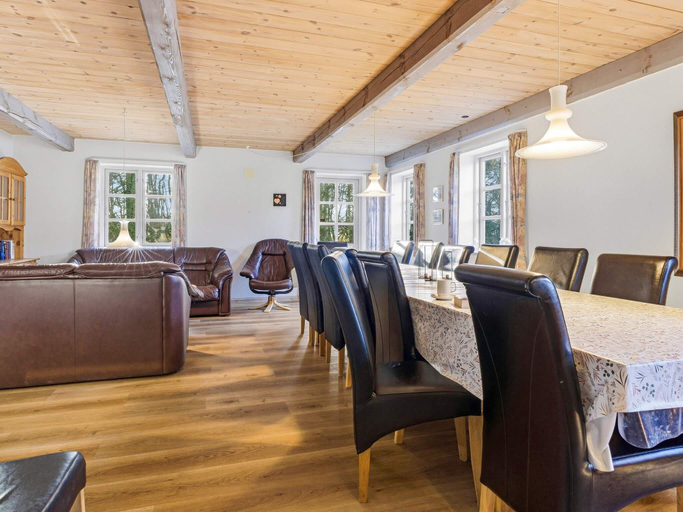 Food & Drinks 4, Luxury Retreat with Hot Tub - By Traum Ferienwohnungen, Haderslev