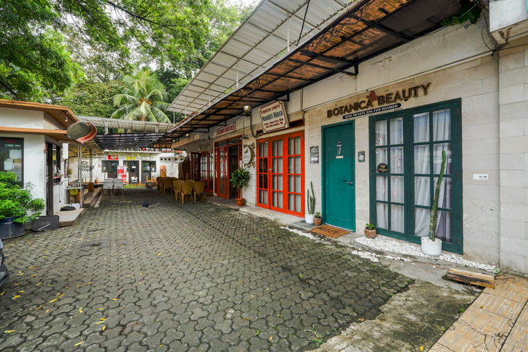 Exterior & Views 4, Bogor Guesthouse By ARBA, Bogor