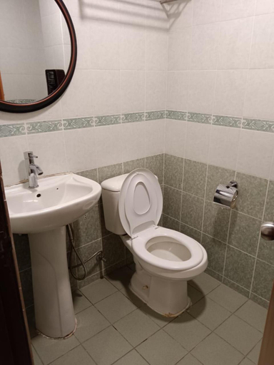 Bathroom 2, Nunuk Ragang Hotel, Kota Kinabalu