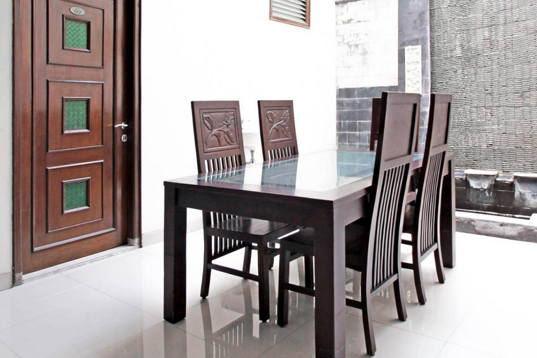 Public Area 3, RedDoorz near Hartono Mall 3, Sleman
