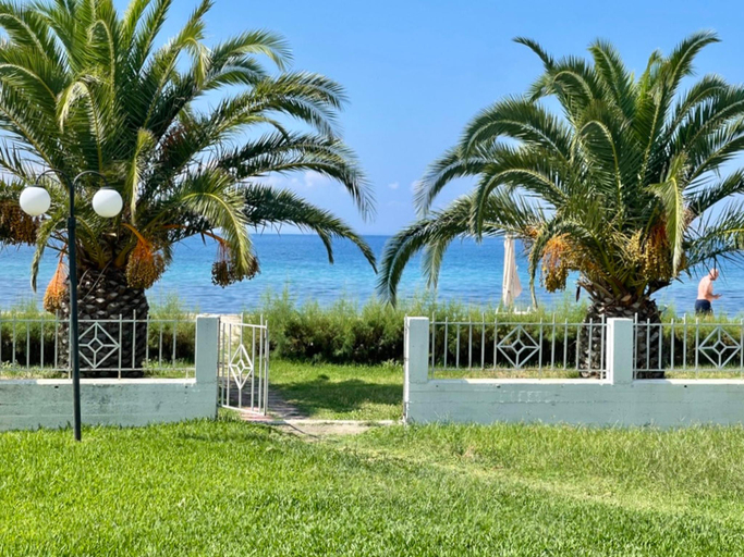 Others 5, Stunning beachfront villa for rent, Central Macedonia