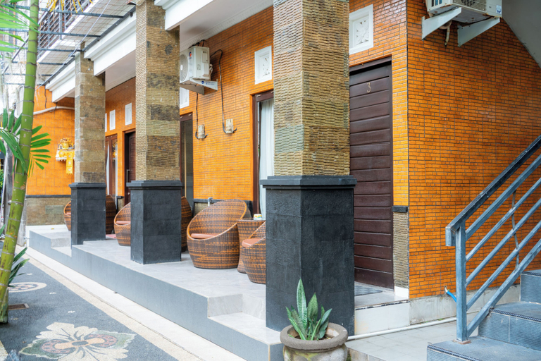 Exterior & Views 2, Wana Kubu Homestay, Badung