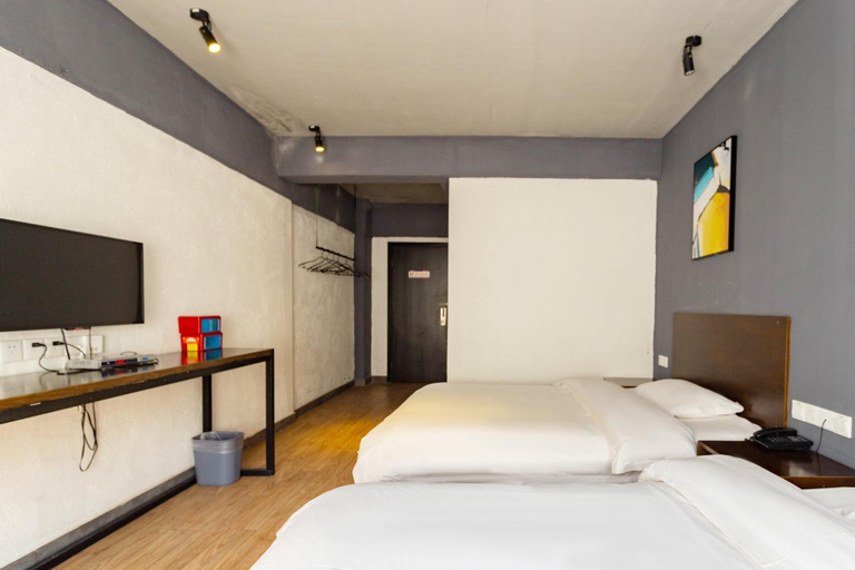 Bedroom 1, Comma Travel International Youth Hotel, Zhangjiajie
