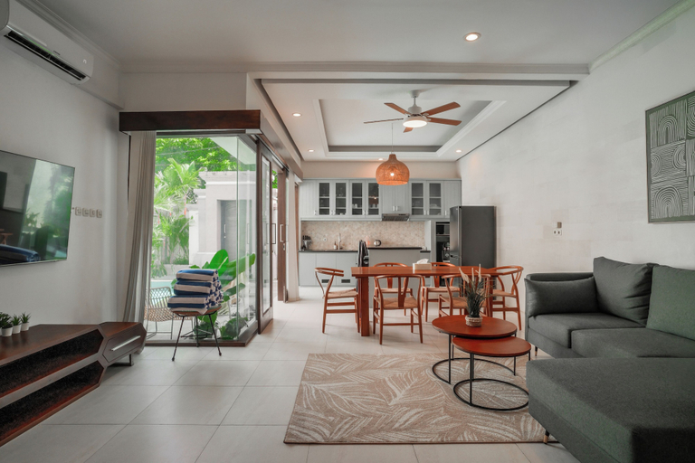 Others 5, Villa Aura, Badung