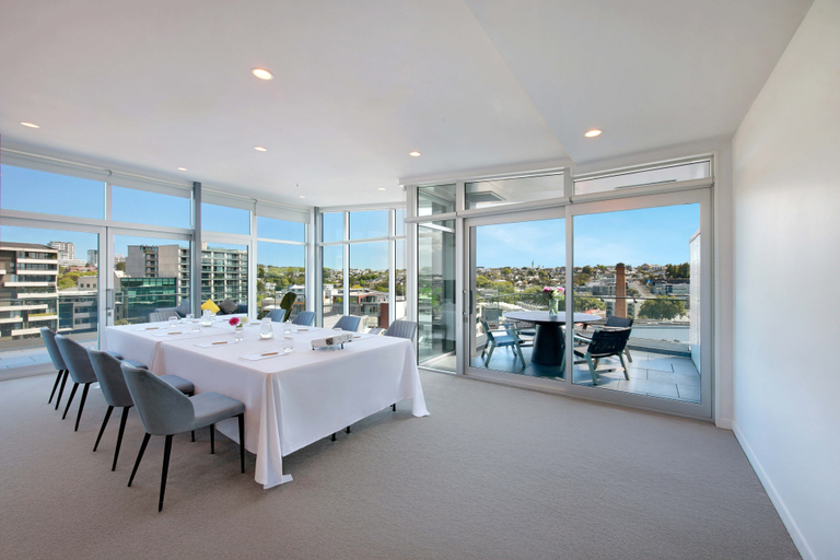 Business Facilities 4, Swiss-Belsuites Victoria Park, Waitakere