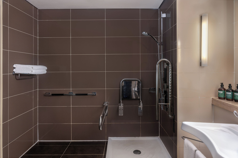 Bathroom 5, YAS PLAZA MANGROVES by IHG, Yas Island